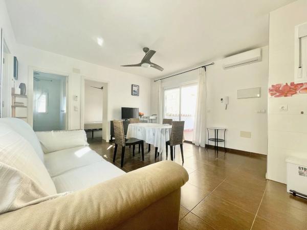 Casa independiente en calle Miguel Márquez