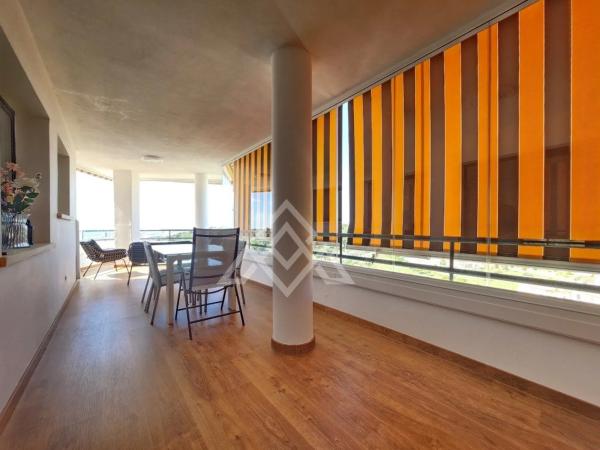 Ático en calle Infanta Doña Elena, 22