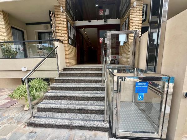 Piso en paseo Marítimo Rey de España, 96