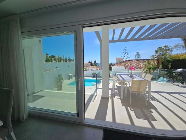 Casa independiente en calle Acacias