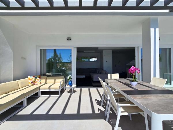 Casa independiente en calle Acacias