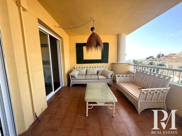 Dúplex en calle el Roble