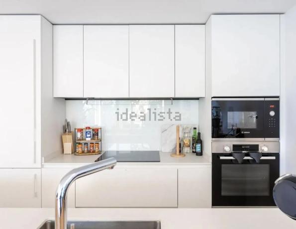 Piso en avenida Carvajal