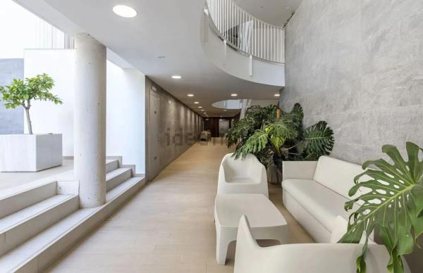 Piso en avenida Carvajal