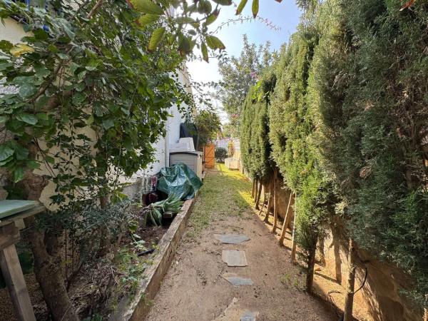 Casa independiente en calle Terraza