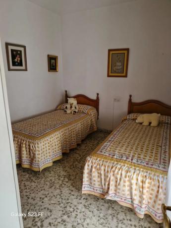 Piso en avenida de los Boliches