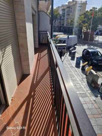 Piso en avenida de los Boliches