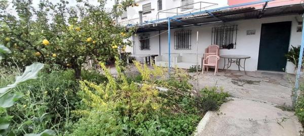 Casa independiente en calle los Almendros