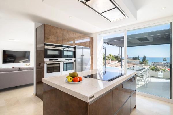 Casa independiente en calle Acacias