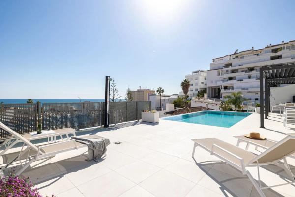 Casa independiente en calle Acacias