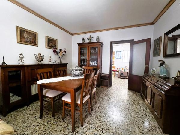 Chalet adosado en calle Marina Nacional s/n