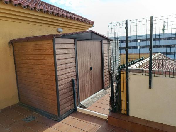 Ático en calle Granado del Higueron