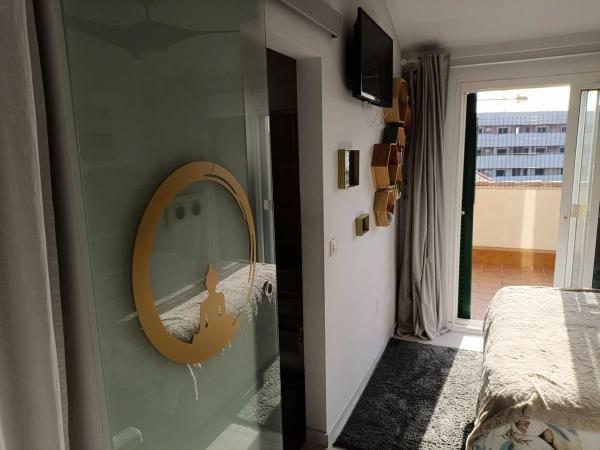 Ático en calle Granado del Higueron