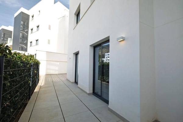 Piso en calle Paula, 2