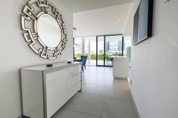 Piso en calle Paula, 2