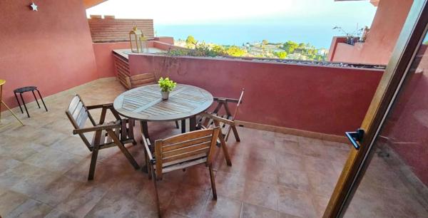 Ático en avenida del Higuerón s/n