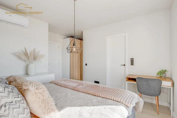 Chalet adosado en calle Álamo del Higuerón