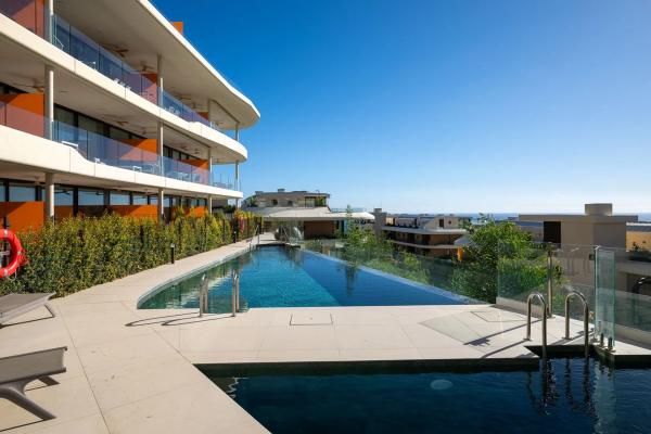 Piso en calle Leticia, 2