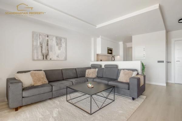 Chalet adosado en calle Álamo del Higuerón