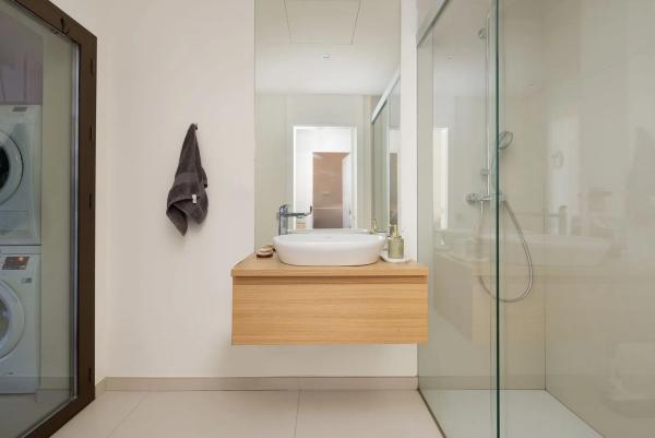 Piso en calle Leticia, 2