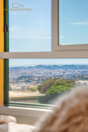 Chalet adosado en calle Álamo del Higuerón