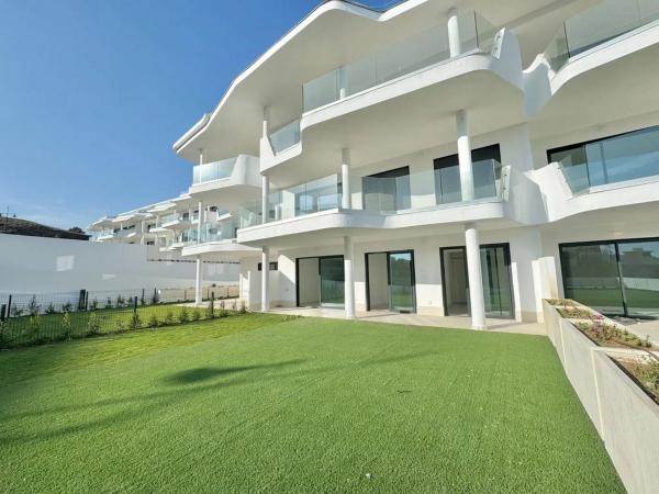 Piso en avenida Fuengirola