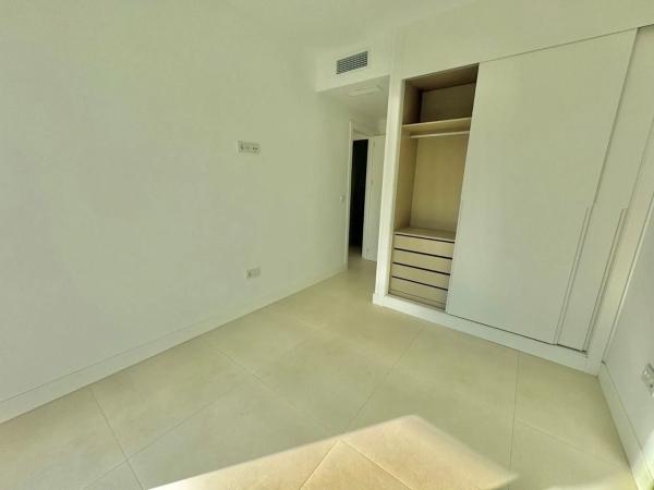 Piso en avenida Fuengirola