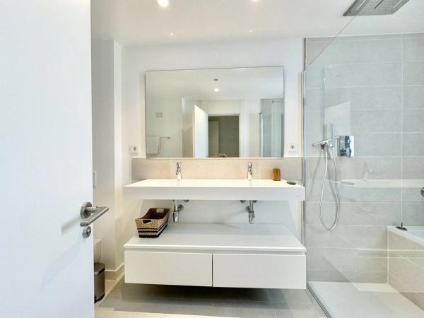 Piso en avenida 8 de Marzo