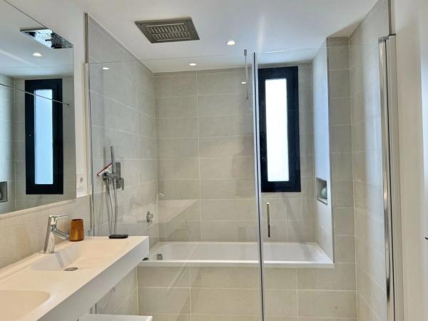 Piso en avenida 8 de Marzo