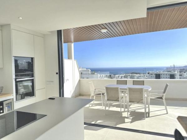 Piso en avenida 8 de Marzo