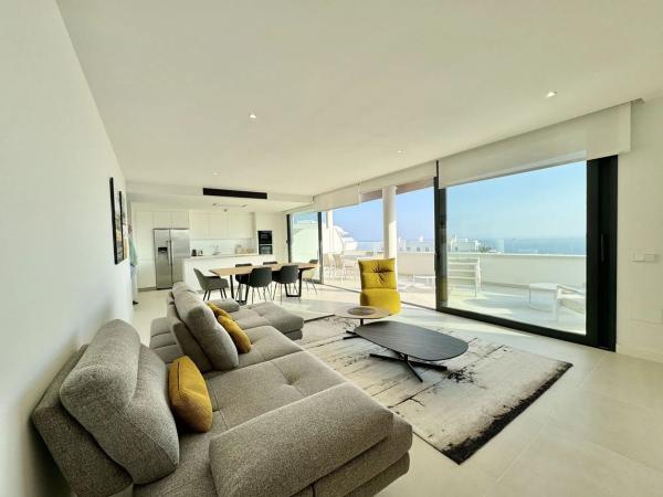 Piso en avenida 8 de Marzo