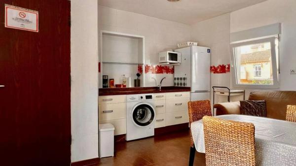 Chalet adosado en calle Miguel Márquez