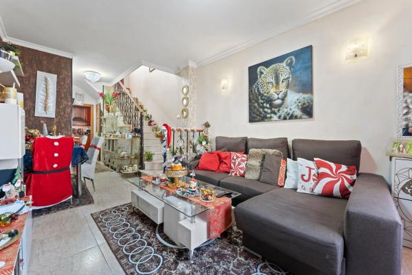 Chalet adosado en calle Madrid