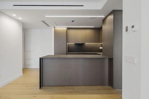 Piso en avenida Condes de San Isidro