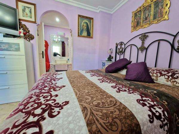 Piso en calle Santa Ana s/n