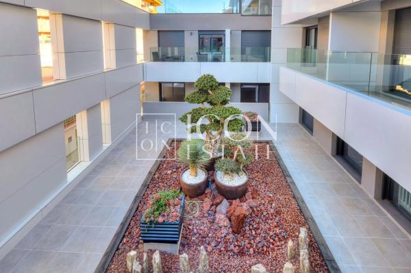 Piso en avenida Condes de San Isidro, 52