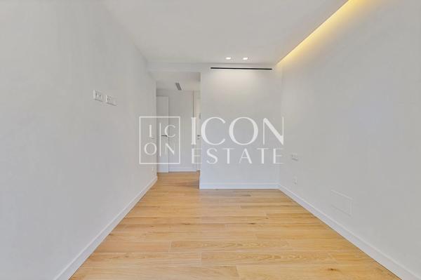 Piso en avenida Condes de San Isidro, 52