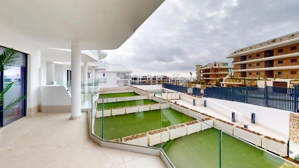 Piso en avenida Fuengirola, 48