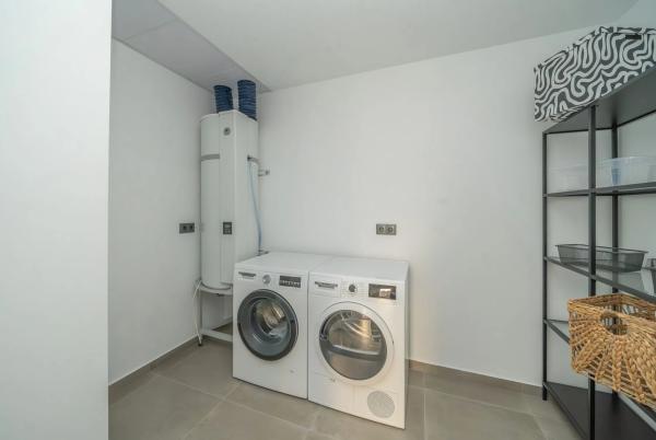 Calle Pedro Lorca 36