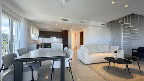 Dúplex en calle las Violetas, 20