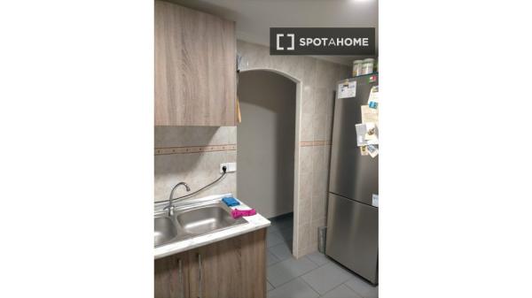 Habitación en piso compartido en Paterna