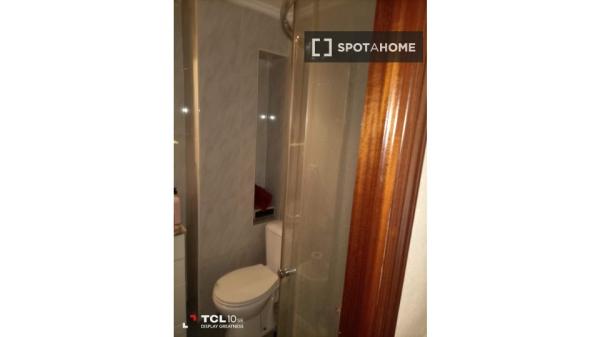 Habitación en piso compartido en Paterna