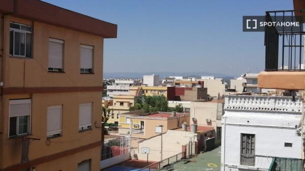 Habitación en piso compartido en Paterna