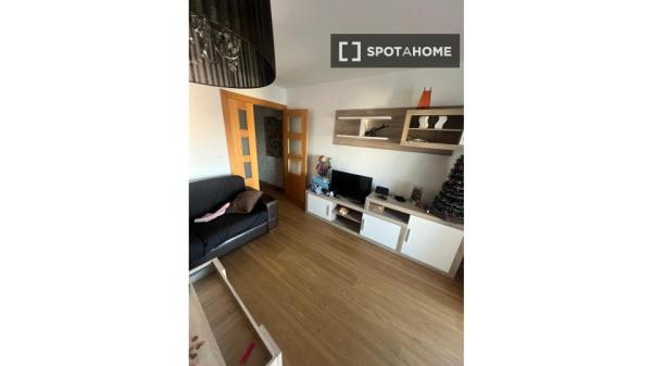 Pokój we wspólnym mieszkaniu w Salamance