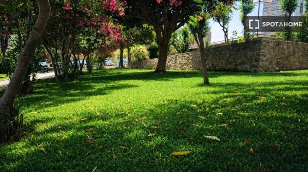 Appartement de 2 chambres à louer à Alicante