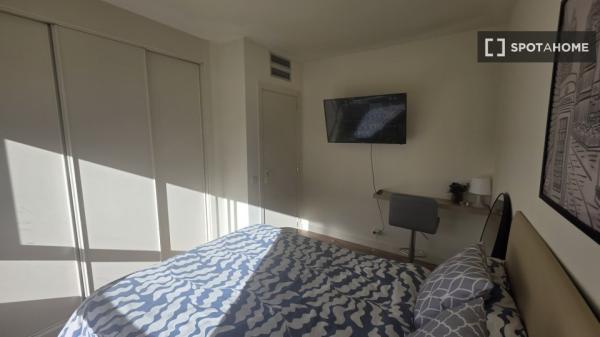 Zimmer in Wohngemeinschaft zu vermieten, Piovera, Madrid