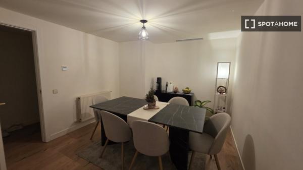 Zimmer in Wohngemeinschaft zu vermieten, Piovera, Madrid