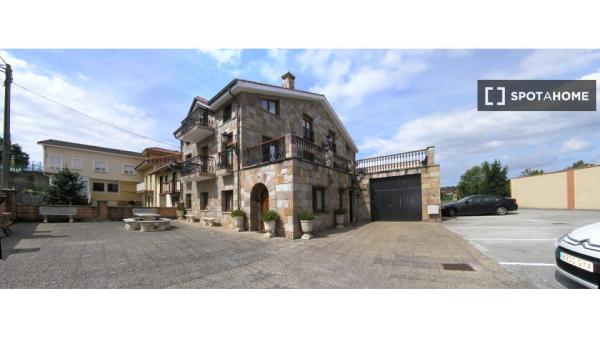 Piso de 3 habitaciones en alquiler en Santander