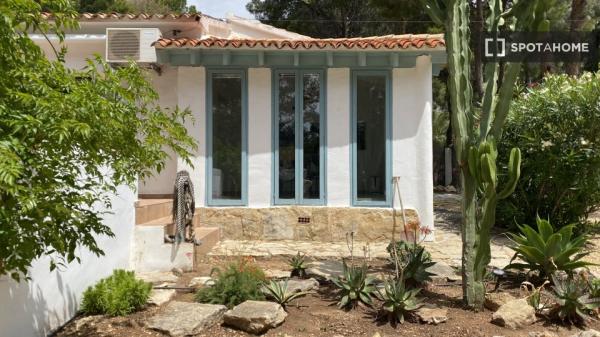 Do wynajęcia 2-pokojowe mieszkanie w Altei