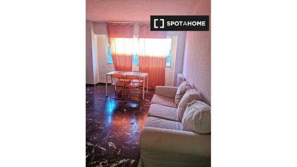 Habitación en piso compartido en Granada